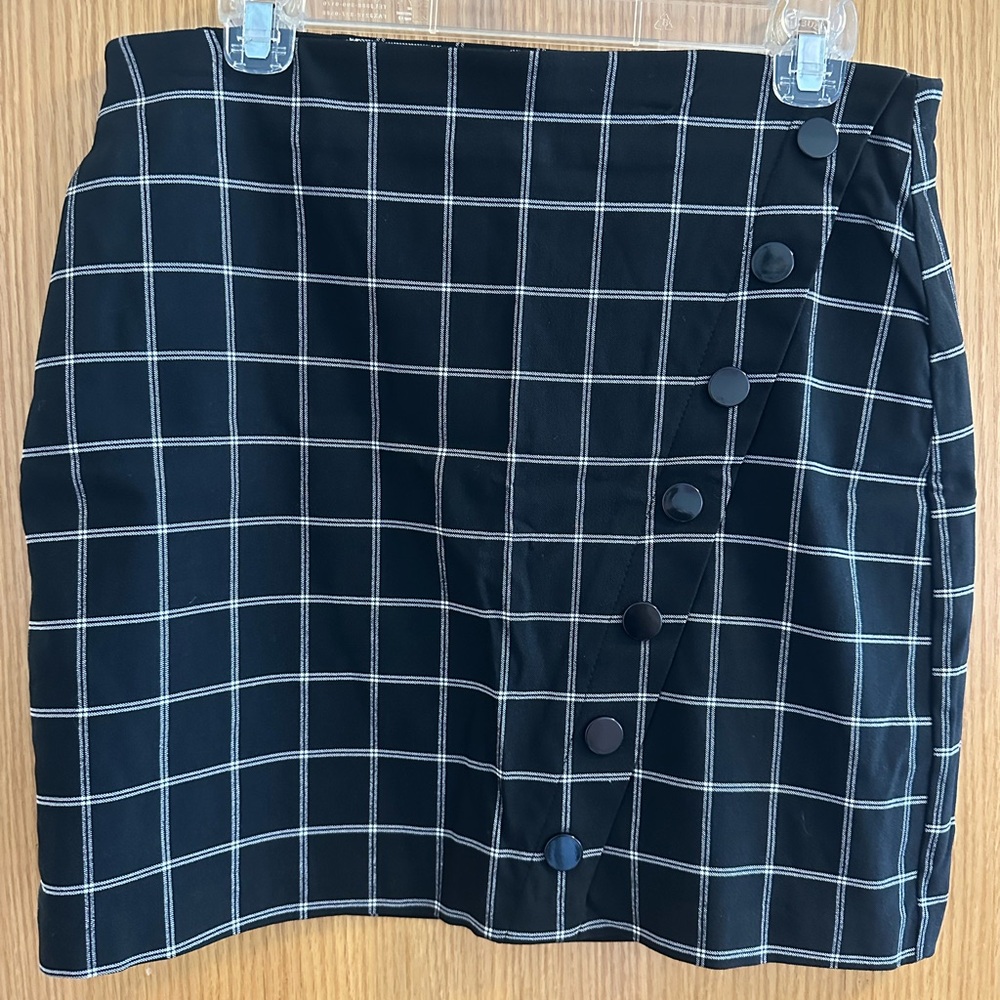 INC International Concepts Black Grid Mini Skirt